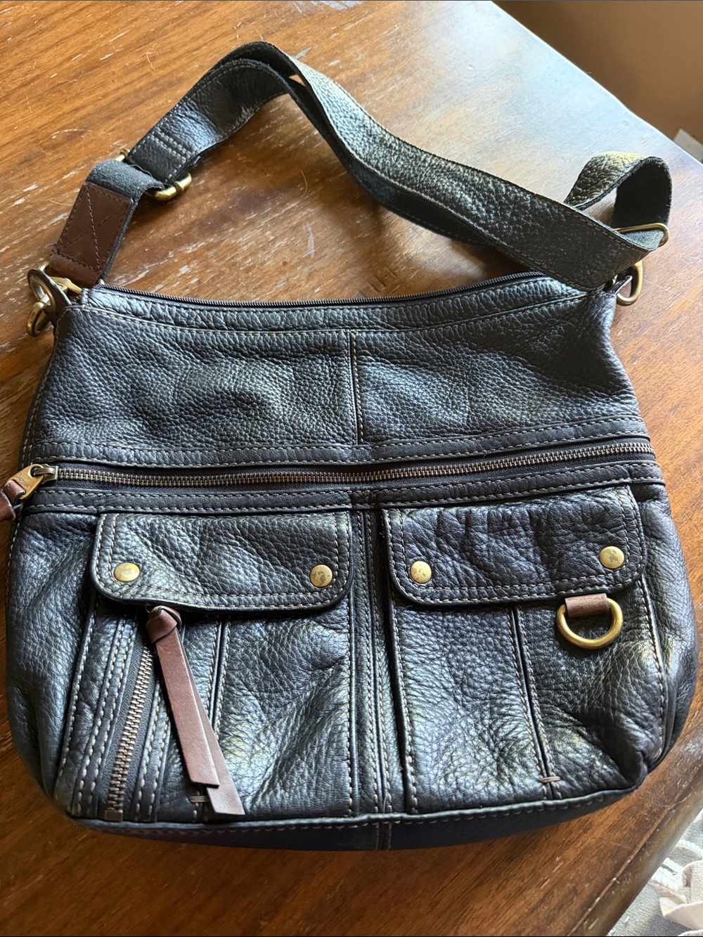 Fossil Pebble, black leather purse